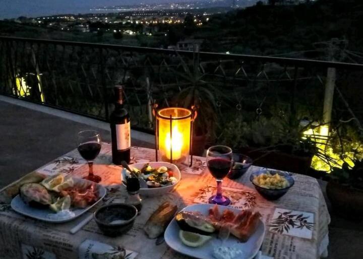 Flat With Panoramic Terrace And Private Pool Mt5X3 Daire Taormina Dış mekan fotoğraf